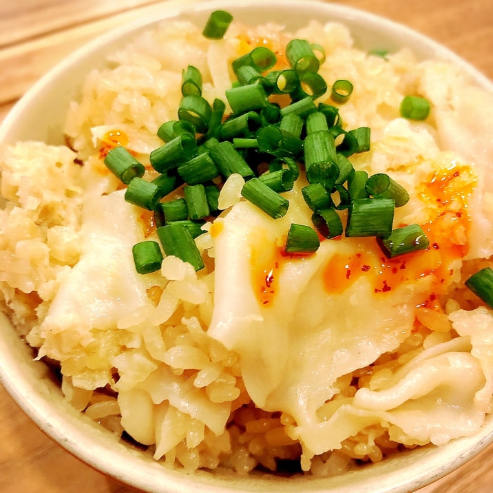 簡単!楽チン☆冷凍餃子の炊き込みご飯☆